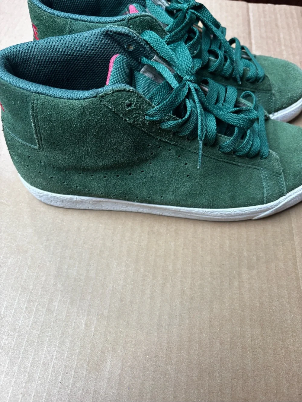 Nike Men's Green Suede Sneakers with Pink Logo Accents